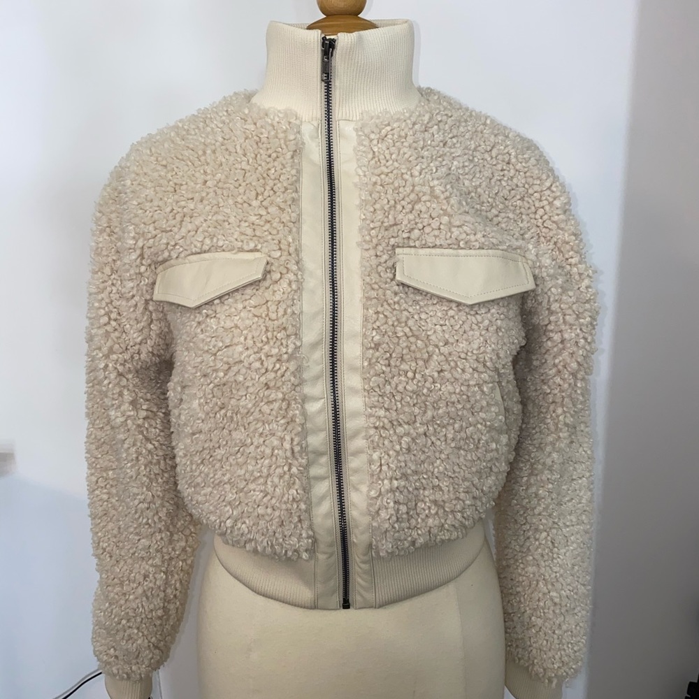 Sherpa Cropped Jacket XS. NWOT
